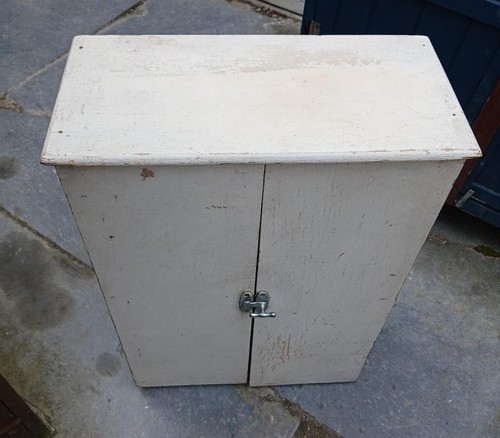 Vintage triang nursery - triang,