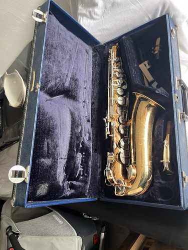 Vintage martin saxophone - martin, with