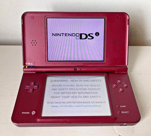 Nintendo dsi handheld - dsi, xl