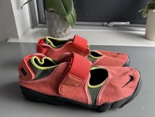 Nike Air RIFT "Hot Lava"