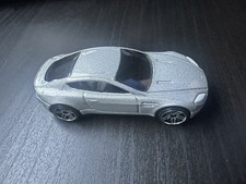 Hot Wheels Aston Martin V8