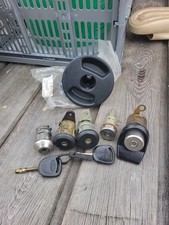 ESCORT MK4 XR3i RS TURBO LOCKSET GENUINE With Fuel Cap! 2 keys