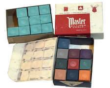 10x Green Master Cue Chalk & 10x Mixed Colours Silver Cup Snooker Cue Chalk VGC