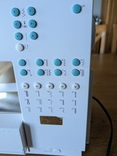 Bernina Activa 140 Sewing