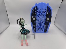 Monster High Frankie Stein Doll + Skulltimate Secrets Coffin Case Mattel