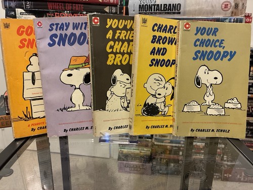 Snoopy and charlie brown - snoopy,