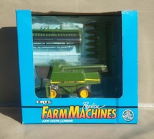 ERTL John Deere Combine