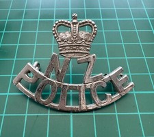 N.Z Police Cap Badge BB-46