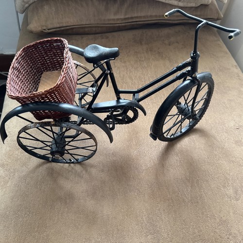 Vintage small proportion - small,