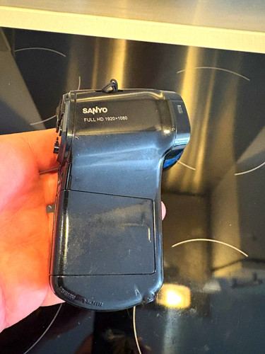 Sanyo xacti camcorder cg10 - sanyo,