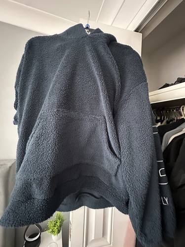 Fluffy navy blue jumper - navy,