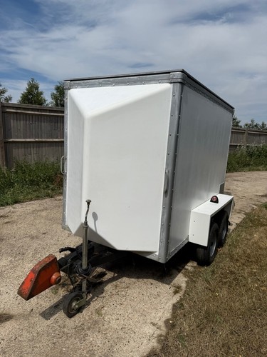 8ft 4ft enclosed - enclosed, trailer