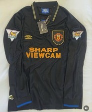 Manchester United 1993-95 away