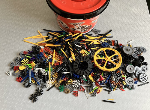 Nex 7kg bucket of - k'nex,