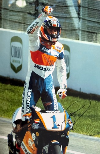 Mick doohan hand signed - mick,