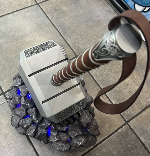 Thor hammer mjolnir - thor,