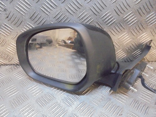2011 suzuki splash gls 5dr - gls,