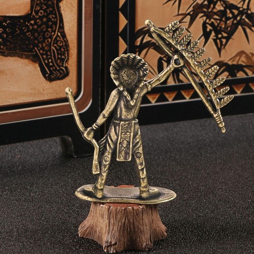 Indian figurine sculpture - ,