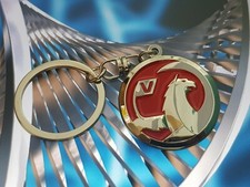 Vauxhall Astra Zafira Mokka Corsa Insignia Keyring with Red Velvet Gift Pouch