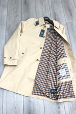 AQUASCUTUM Beige Archival