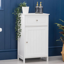 CHRISTOW White Bathroom