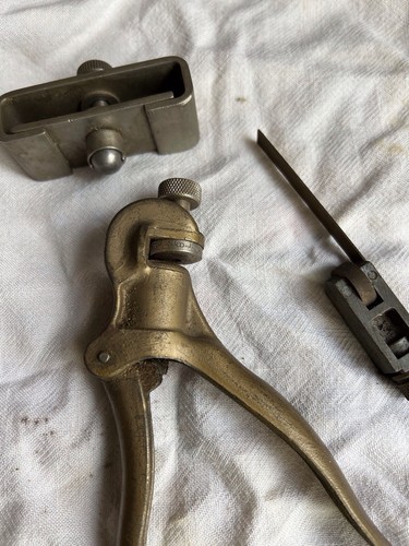 Record edge tool - record, honer