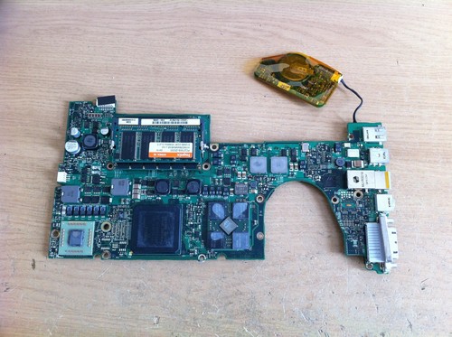 Apple powerbook a1095 2004 - g4,