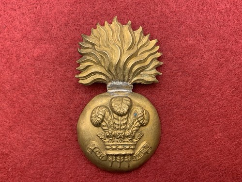 Scarce ww1 british royal welsh - scarce,