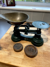 VINTAGE LIBRASCO   SCALES WITH