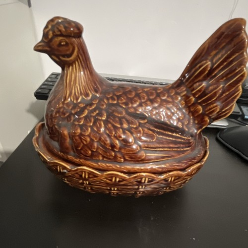Portmeirion brown hen pattern - portmeirion,