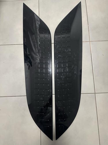 Genuine 26my defender bonnet - genuine,