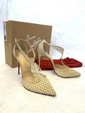 CHRISTIAN LOUBOUTIN Salonu