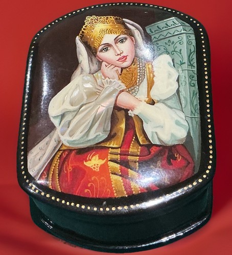 Russian lacquered fedoskino - lacquered,