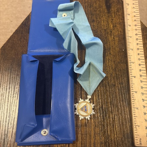 Cased brittania lodge 843 - cased,