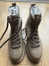 White stuff  Suede Leather Boots Size 6/39