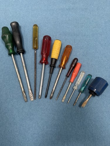 Bundle old screwdrivers - bundle, 11
