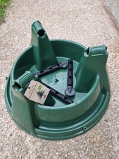 Easy-Fix Christmas Tree Stand with Water Reservoir Sturdy Real Tree Base.