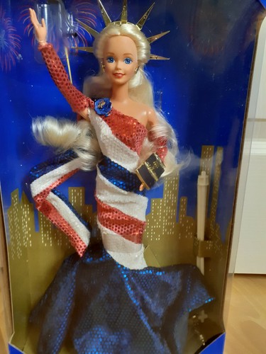 Statue liberty barbie - statue, doll
