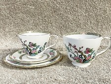 VINTAGE DUCHESS BONE CHINA TEA