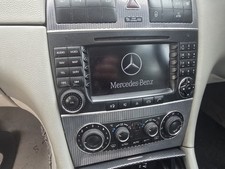 MERCEDES CLK HEAD UNIT W209 RADIO SAT NAV COMAND UNIT A2098205489 BE6099 GPS