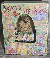 NWB Spring Water Globe Musical