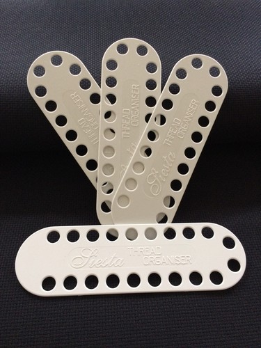 Plastic thread organiser - plastic, 20