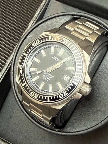 Seiko titanium 200m - air, diver