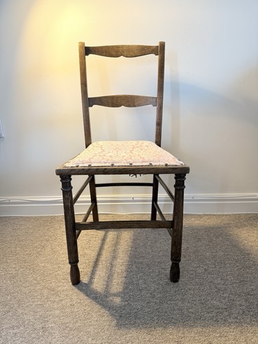 Antique oak chair - , –