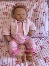 ashton drake baby girl vinyl doll welcome home baby emily In box 21" life like