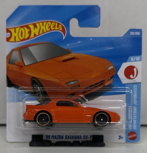 Hot wheels mazda savanna - hot,