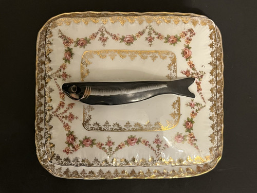 Victoria austria sardine box - austria,