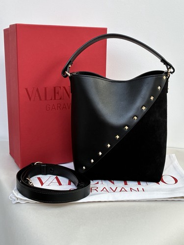 Valentino garavani rockstud - valentino,
