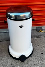 VIPP 15  4 Gallon Pedal Trash