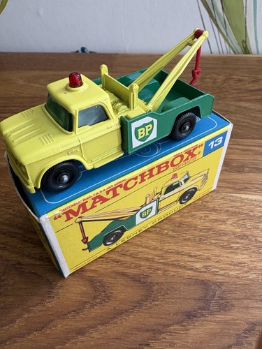 Matchbox dodge wreck truck - wreck,